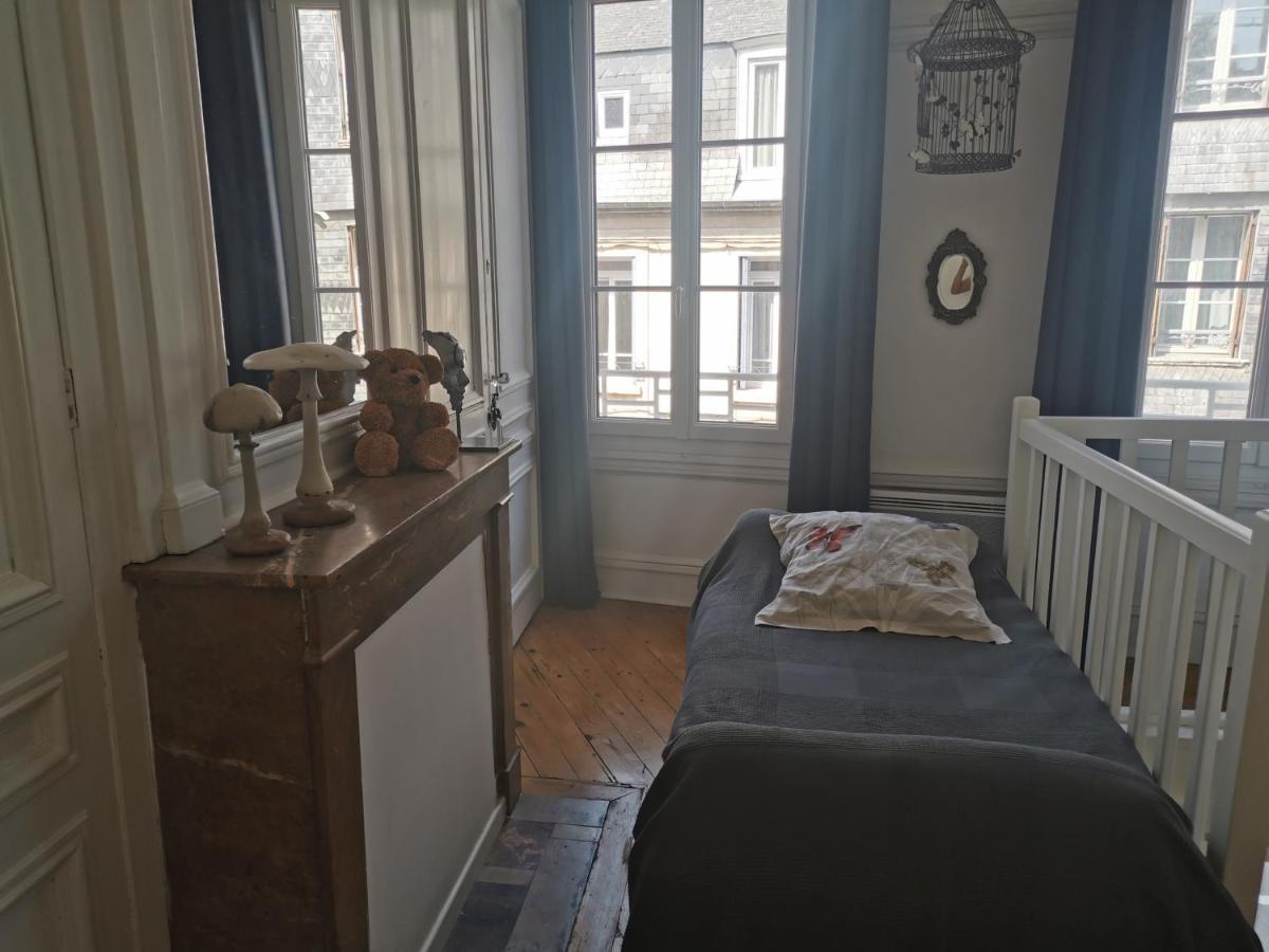 Апартаменты Les Papillons De St Leonard Онфлёр Экстерьер фото
